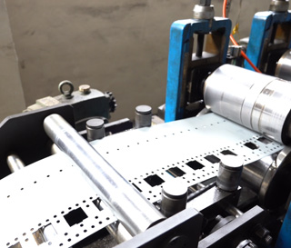 Stainless steel composite plates: How will the King of Cost Performance of industrial materials reshape the future of manufacturing?